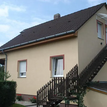 Veronika Apartman Apartman *